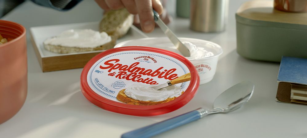 Curiosity Box Ricotta Valcolatte Spot Key Frame 5